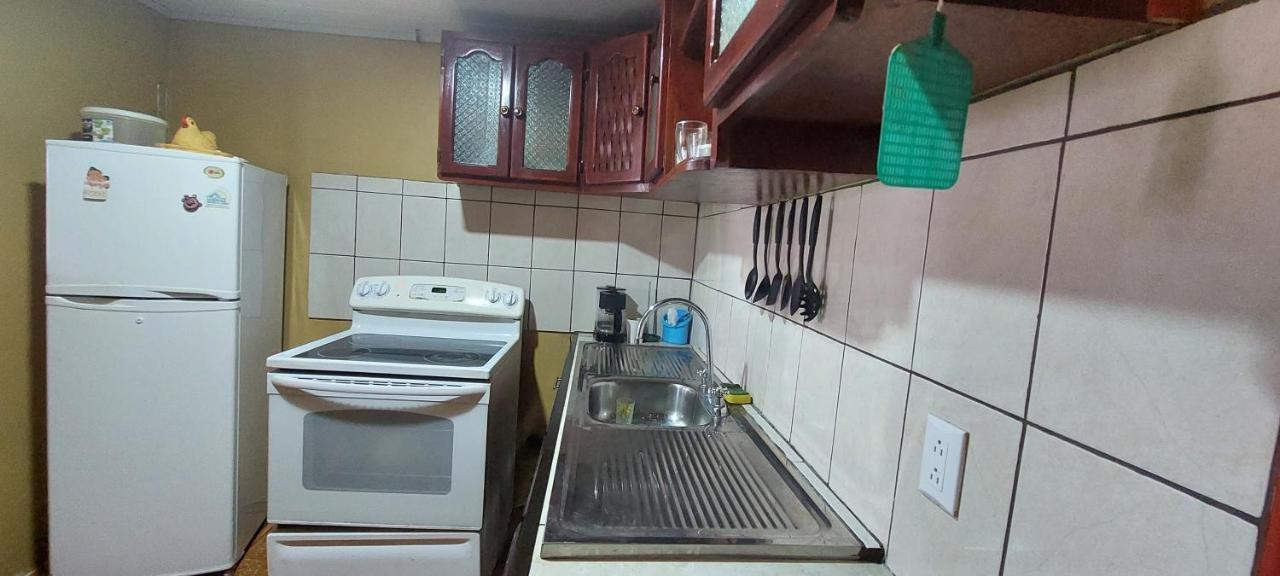 Hostel Casa Marina Puerto Limon Exteriér fotografie