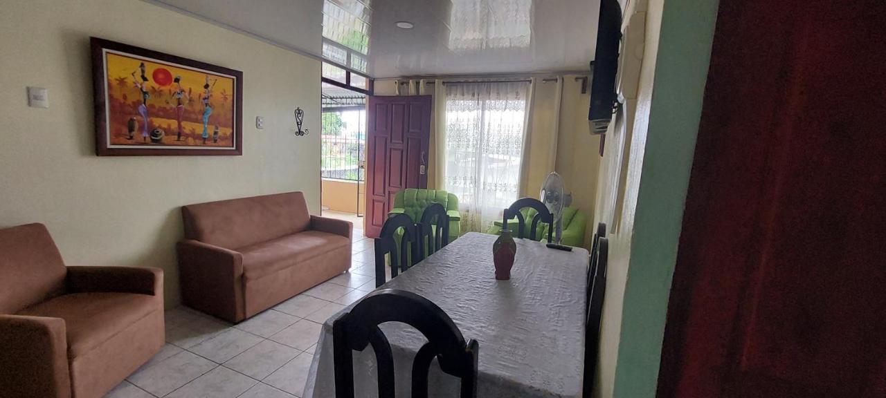 Hostel Casa Marina Puerto Limon Exteriér fotografie